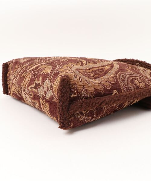 INTERPLANET(インタープラネット)の「ゴブラン*ボアリバーシブルBAG(トートバッグ・レディース・アイボリー/ブラウン・フリー)」の4枚目の写真