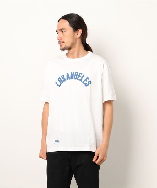 ALWAYS GOOD TIME(オルウェイズグッドタイム)の「【QUE/キュー】USAコットン アーチロゴプリントTシャツ(Tシャツ/カットソー・メンズ・ホワイト/ブラック/ネイビー/サックスブルー/ピンク/オレンジ/レモンイエロー・M/L/XL)」の13枚目の写真