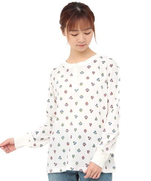 チチカカ（チチカカ）の「ブロックフラワーワッフルロングＴシャツ（Tシャツ/カットソー・レディース・ホワイト/ブルー/ライトグレー・FREE）」の8枚目の写真