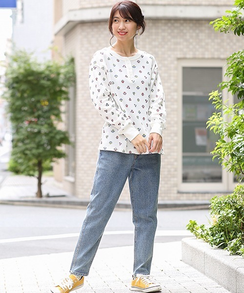 チチカカ（チチカカ）の「ブロックフラワーワッフルロングＴシャツ（Tシャツ/カットソー・レディース・ホワイト/ブルー/ライトグレー・FREE）」の19枚目の写真