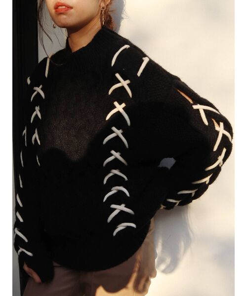 EVRIS（エヴリス）の「レースアップケーブルニット（ニット/セーター・レディース・ブラック/ネイビー・FREE）」の8枚目の写真