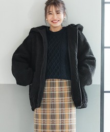 フード付きボアブルゾン