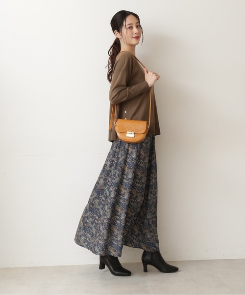 NATURAL BEAUTY BASIC(ナチュラルビューティーベーシック)の「オータムカラーニット クルーネック/0171270912(ニット/セーター・レディース・カーキ/ピンク/ブルー/ベージュ・MEDIUM)」の22枚目の写真