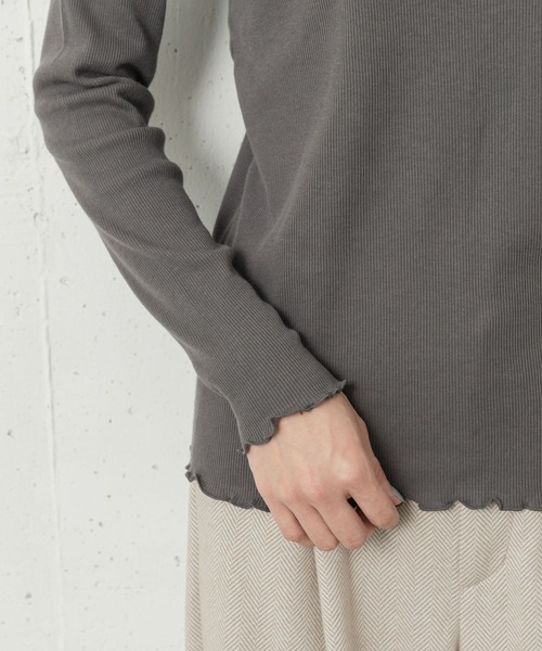 URBAN RESEARCH Sonny Label(アーバンリサーチサニーレーベル)の「ULTRA THERMOクルーネックプルオーバー(Tシャツ/カットソー・レディース・オフホワイト/グレー/ブラック・FREE)」の17枚目の写真