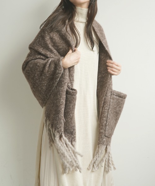 Futier land(フューティアランド)の「ポケット付きツイード風フェイクウールマフラー(マフラー・レディース・ブラック/ブラウン・FREE)」の21枚目の写真