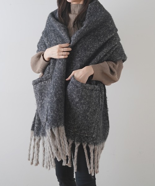 Futier land(フューティアランド)の「ポケット付きツイード風フェイクウールマフラー(マフラー・レディース・ブラック/ブラウン・FREE)」の20枚目の写真