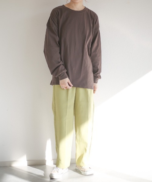 spoon store（スプーンストア）の「ゆったり長袖Tシャツ（Tシャツ/カットソー・レディース・ホワイト/ブルー系その他/チャコール/ライトブルー/ベージュ系その他/カーキ/アイボリー・MEDIUM/フリー）」の19枚目の写真