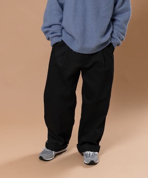 MUHET（ミュエータ）の「切り替えタックワイドパンツ（チノパンツ・レディース・ブラック/ダークブラウン/オフホワイト/ライトグリーン・SMALL/MEDIUM/X-LARGE）」の3枚目の写真