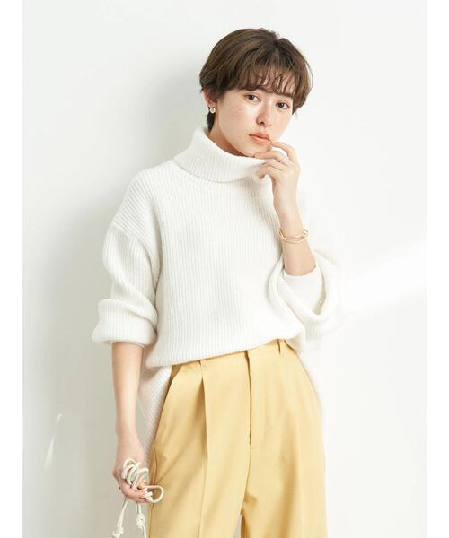 earth music&ecology(アースミュージックアンドエコロジー)の「畦タートルチュニック*(ニット/セーター・レディース・ブラック/オフホワイト/マスタード・FREE)」の4枚目の写真