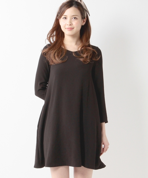 Jewel Changes（ジュエルチェンジズ）の「JOC TAC/PL Vネック Aライン ワンピース / シンプル / フレア / 無地（ワンピース・レディース・オフホワイト/ブラック・フリー）」の2枚目の写真