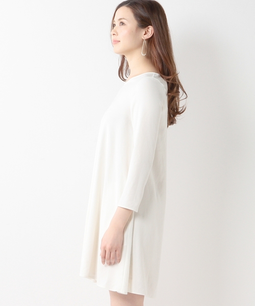 Jewel Changes（ジュエルチェンジズ）の「JOC TAC/PL Vネック Aライン ワンピース / シンプル / フレア / 無地（ワンピース・レディース・オフホワイト/ブラック・フリー）」の5枚目の写真