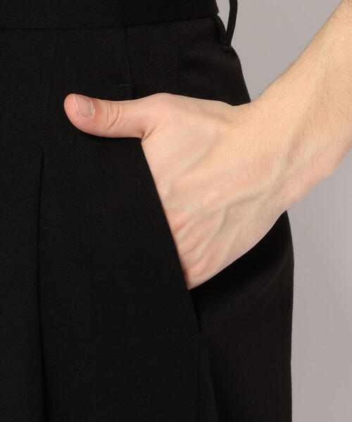 Uncut Bound（アンカットバウンド）の「PointChary (ポイントチャーリー) WIDE 1TUCK TROUSERS（その他パンツ・メンズ・ブラック/ベージュ・SMALL/MEDIUM/LARGE）」の6枚目の写真