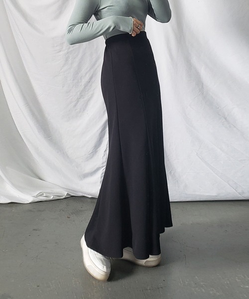 me+em select（ミームセレクト）の「※【 新色追加／９色展開 】ハイウエストカラーロングマーメイドスカート（スカート・レディース・ブルー/イエロー系その他/グリーン/アイボリー/オレンジ/ブラック/ダークグリーン/パープル/ラベンダー・MEDIUM）」の12枚目の写真