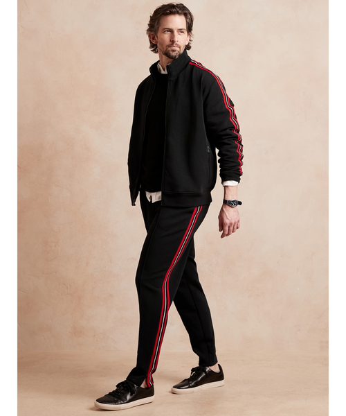 Banana Republic（バナナリパブリック）の「サイドストライプ スキューバニット ジョガーパンツ（スウェットパンツ・メンズ・ブラック・M/S）」の7枚目の写真