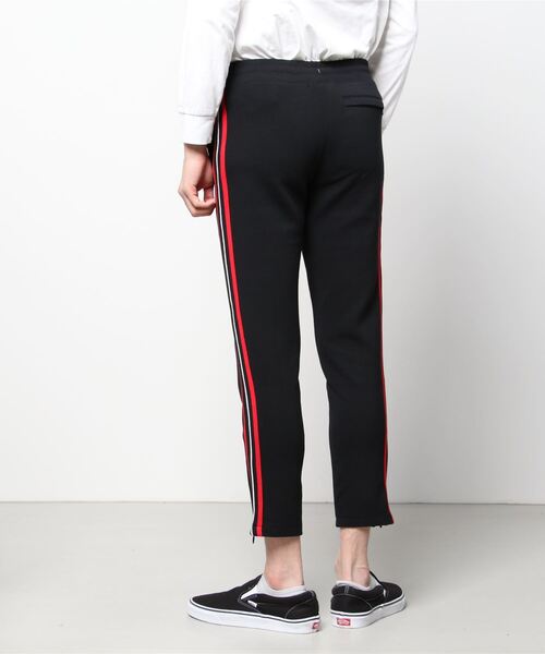 Banana Republic（バナナリパブリック）の「サイドストライプ スキューバニット ジョガーパンツ（スウェットパンツ・メンズ・ブラック・M/S）」の10枚目の写真