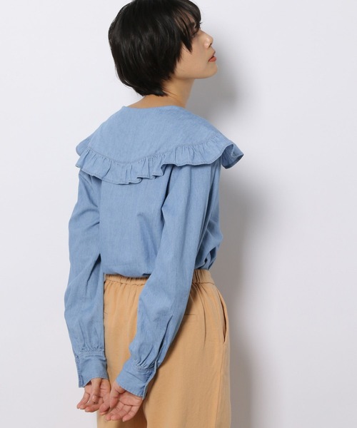 LAKOLE（ラコレ）の「ラッフルカラーデニムブラウス / 272739（シャツ/ブラウス・レディース・ブラック/グレー/クリアブルー・SMALL/MEDIUM）」の19枚目の写真