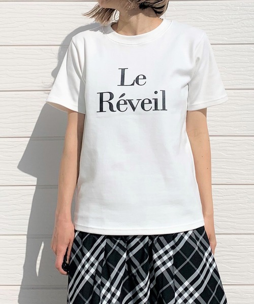 Q(キュー)の「ロゴ半袖T(Tシャツ/カットソー・レディース・アイボリー/ダークグレー・MEDIUM)」の4枚目の写真