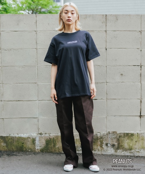 ROOPTOKYO(ループトウキョウ)の「ROOP TOKYO限定:PEANUTS フォトS/S Tee 半袖Tシャツ(Tシャツ/カットソー・メンズ・ホワイト/ブラック/グレー・S/M/L/XL)」の5枚目の写真