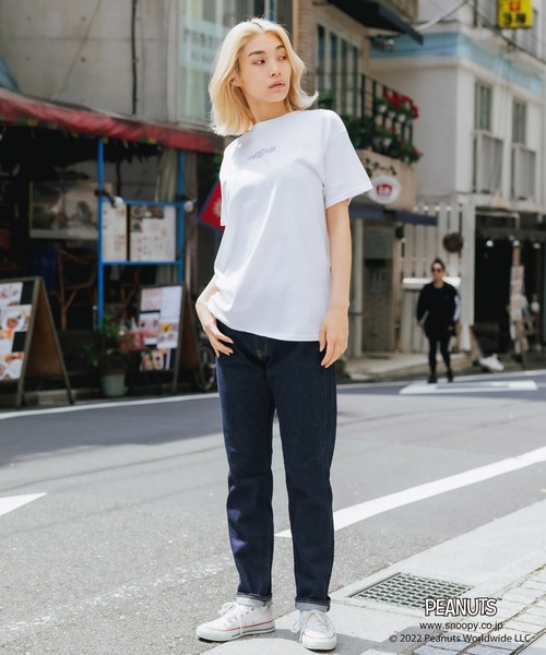 ROOPTOKYO(ループトウキョウ)の「ROOP TOKYO限定:PEANUTS フォトS/S Tee 半袖Tシャツ(Tシャツ/カットソー・メンズ・ホワイト/ブラック/グレー・S/M/L/XL)」の4枚目の写真