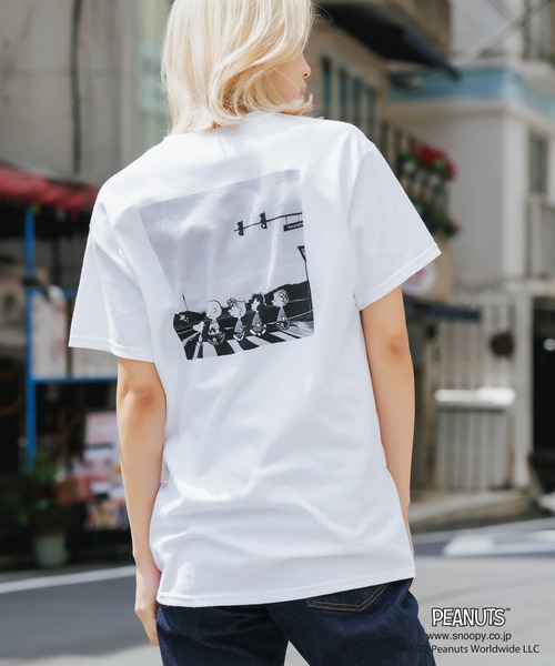 ROOPTOKYO(ループトウキョウ)の「ROOP TOKYO限定:PEANUTS フォトS/S Tee 半袖Tシャツ(Tシャツ/カットソー・メンズ・ホワイト/ブラック/グレー・S/M/L/XL)」の16枚目の写真