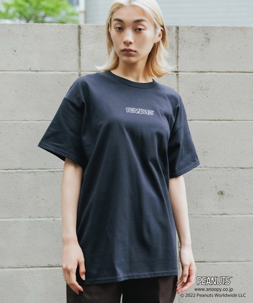 ROOPTOKYO(ループトウキョウ)の「ROOP TOKYO限定:PEANUTS フォトS/S Tee 半袖Tシャツ(Tシャツ/カットソー・メンズ・ホワイト/ブラック/グレー・S/M/L/XL)」の17枚目の写真