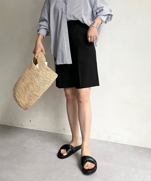 DouDou（ドゥドゥ）の「麻混センプレショートパンツ（その他パンツ・レディース・ブラック/ベージュ・FREE）」の2枚目の写真