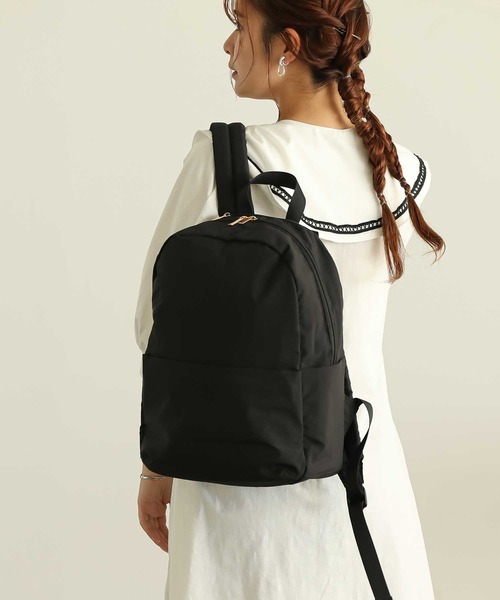 ALTROSE（アルトローズ）の「肩にやさしいリュック（バックパック/リュック・レディース・グレー/ブルー/ベージュ/ブラック・FREE）」の2枚目の写真