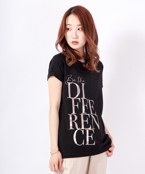 DIMENSIONE danza(ディメンシオーネ ダンツァ)の「サイドプリント半袖Tシャツ(Tシャツ/カットソー・レディース・ホワイト/オレンジ/イエロー/ブラック・SMALL/MEDIUM/X-SMALL)」の2枚目の写真