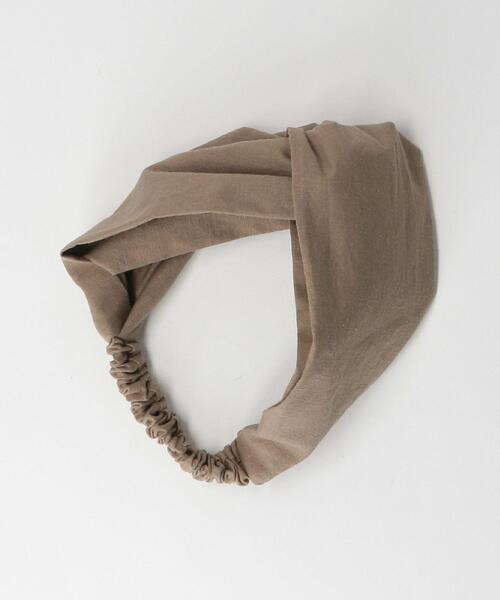 green label relaxing（グリーンレーベルリラクシング）の「ツイスト ターバン ヘアバンド（ヘアバンド・レディース・オフホワイト/モカ・FREE）」の6枚目の写真