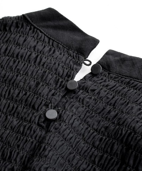 zootie（ズーティー）の「シャーリングギャザー フレアブラウス（シャツ/ブラウス・レディース・ブラック/ブラック×ホワイト・M）」の12枚目の写真