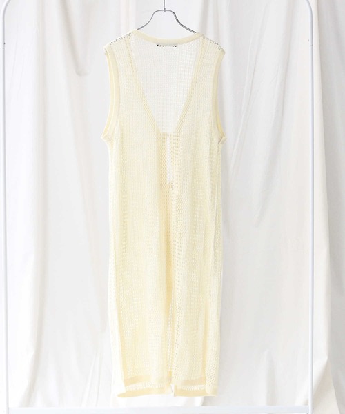 HONEYSUCKLE ROSE（ハニーサックルローズ）の「【HONEYSUCKLE ROSE】透かし編みロングジレ（その他トップス・レディース・オフホワイト/ブラック・M/L）」の9枚目の写真