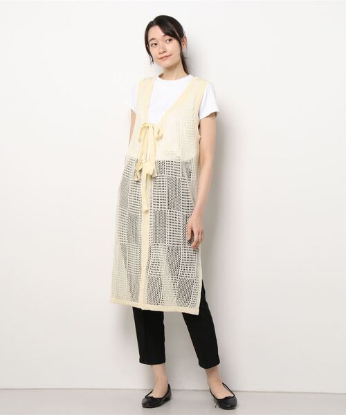 HONEYSUCKLE ROSE（ハニーサックルローズ）の「【HONEYSUCKLE ROSE】透かし編みロングジレ（その他トップス・レディース・オフホワイト/ブラック・M/L）」の5枚目の写真