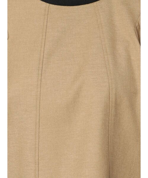 ELENDEEK（エレンディーク）の「バイカラーパイピングブラウス【セットアップ対応可能】（シャツ/ブラウス・レディース・イエロー/ネイビー/ライトベージュ/ベージュ・FREE）」の9枚目の写真