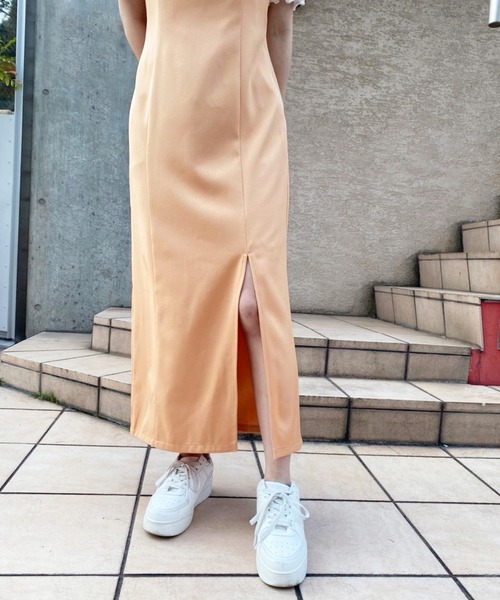 one after another NICE CLAUP（ワンアフターアナザーナイスクラップ）の「Sサイズあり　スリットキャミワンピース（ワンピース・レディース・コーラル/チェック/ブラウン/ブラック/アイボリー・SMALL/MEDIUM）」の8枚目の写真