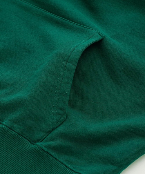 X-girl（エックスガール）の「OVAL LOGO PATCH SWEAT HOODIE（パーカー・レディース・ブラック/ダークグリーン/バーガンディー・S/M/L/XL）」の17枚目の写真