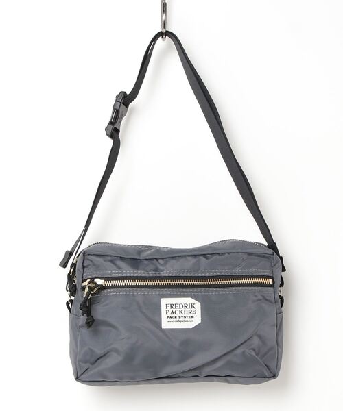 FREDRIK PACKERS(フレドリックパッカーズ)の「FREDRIK PACKERS / フレドリックパッカーズ / 420D SNUG SHOULDER(M)(ショルダーバッグ・レディース・ブラック/オリーブ/ネイビー/タン/ホワイト/シルバー/カーキ/チャコールグレー・ONESIZE)」の20枚目の写真