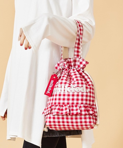 MILKFED.(ミルクフェド)の「COOPER FRILL DRAWSTRING BAG MINI/ギンガムチェック フリル ミニ トートバッグ/巾着(トートバッグ・レディース・ブラック/ベージュ/レッド・ONE SIZE)」の19枚目の写真