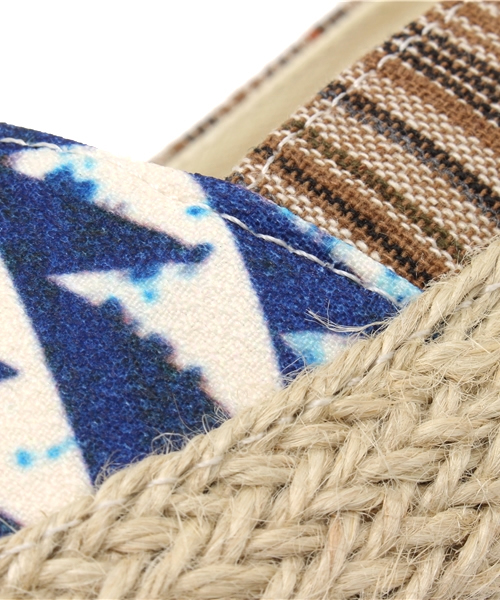 チャイハネ（チャイハネ）の「【チャイハネ】トロピカルエスパドリーユ＜LADIES＞（スリッポン・レディース・クリアグリーン/カラフル/ジャマイカ/ネイビー・MEDIUM/LARGE）」の15枚目の写真