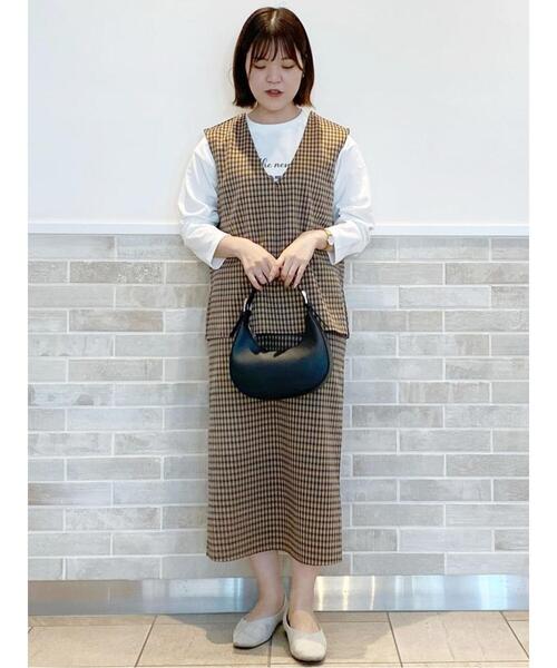 Lugnoncure（ルノンキュール）の「カットジャカードVネックベスト（ニット/セーター・レディース・ベージュ/ブラック/ブラウン・ﾌﾘ-）」の19枚目の写真