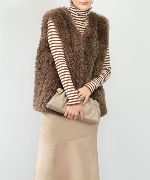 ＡＮＤＪ（アンドジェイ）の「【2022/AW】エコファーベスト（ベスト・レディース・ライトベージュ/オフホワイト/ブラウン・M）」の6枚目の写真