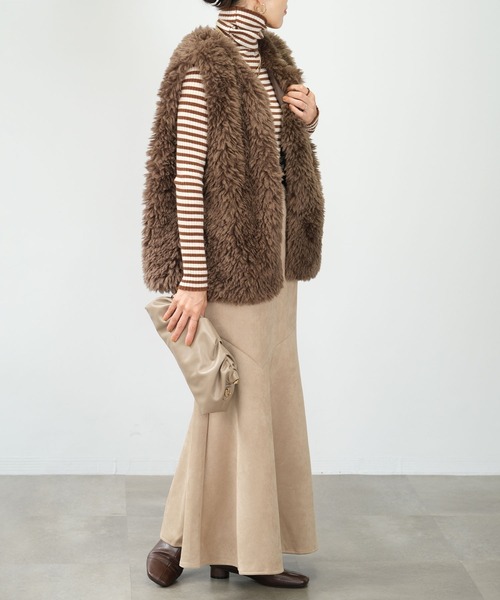 ＡＮＤＪ（アンドジェイ）の「【2022/AW】エコファーベスト（ベスト・レディース・ライトベージュ/オフホワイト/ブラウン・M）」の7枚目の写真