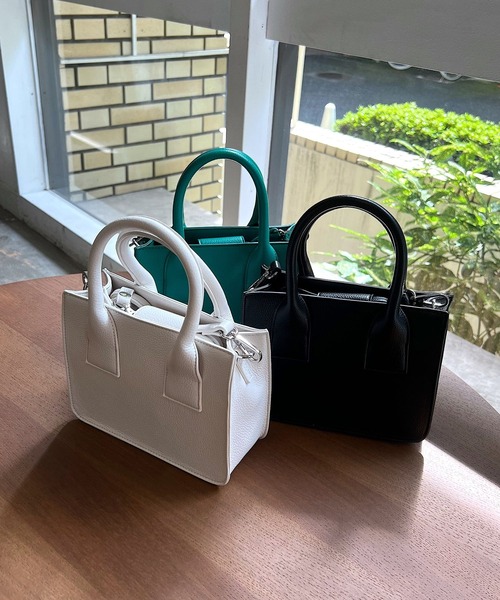 PAGEBOY（ページボーイ）の「コンビスクエアバッグ（ショルダーバッグ・レディース・ブラック/オフホワイト/グリーン・FREE）」の7枚目の写真