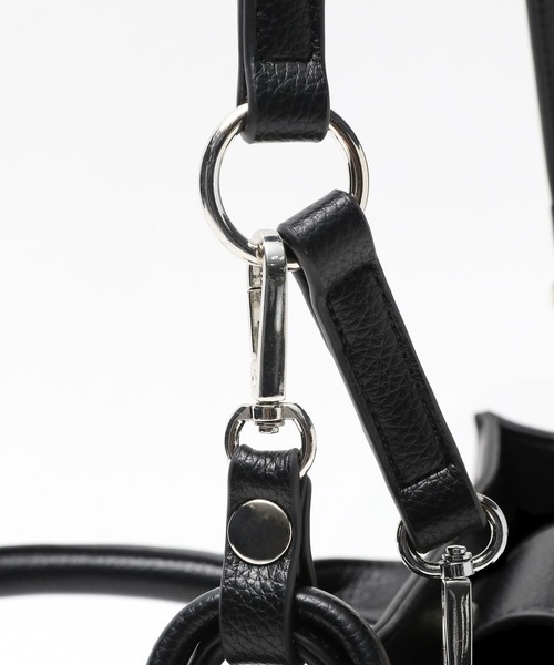 PAGEBOY（ページボーイ）の「コンビスクエアバッグ（ショルダーバッグ・レディース・ブラック/オフホワイト/グリーン・FREE）」の18枚目の写真