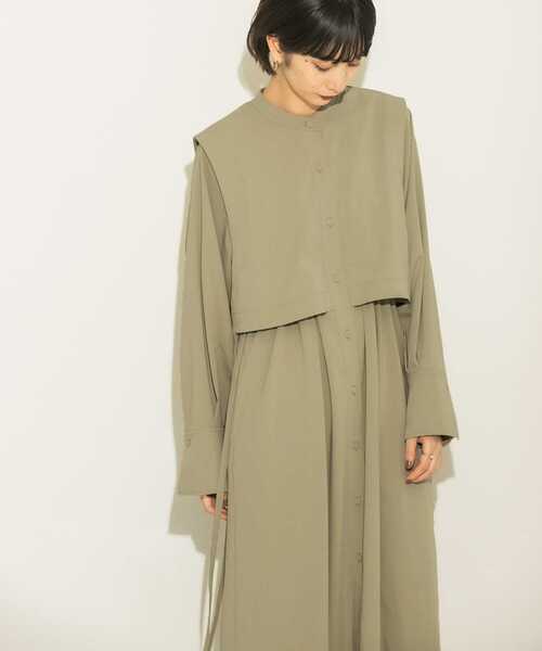 KBF（ケイビーエフ）の「レイヤードドロストシャツワンピース（ワンピース・レディース・チャコールグレー/オフホワイト/グリーン系その他・ONE）」の5枚目の写真