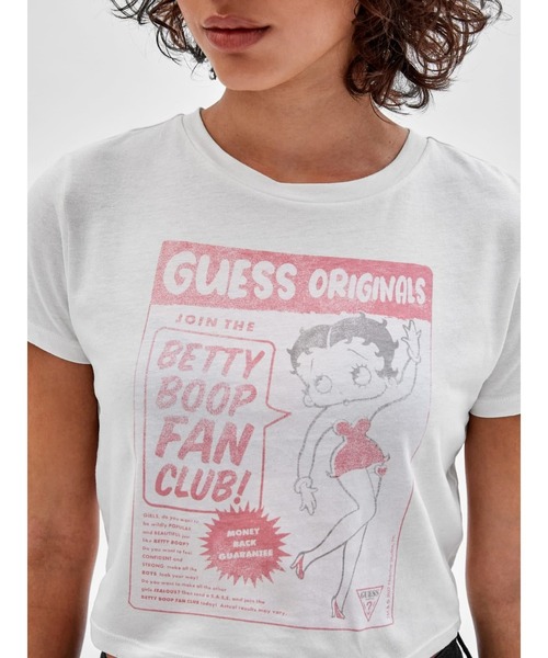 Guess（ゲス）の「GUESS Originals x Betty Boop Cropped Baby