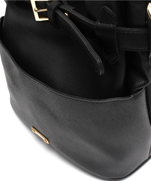 goocy(グーシー)の「ポケット巾着ショルダーBag(ショルダーバッグ・レディース・ブラック/キャメル・FREE)」の5枚目の写真