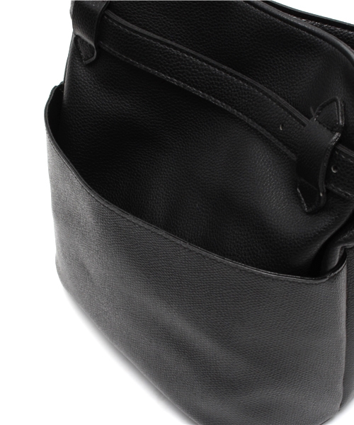 goocy(グーシー)の「ポケット巾着ショルダーBag(ショルダーバッグ・レディース・ブラック/キャメル・FREE)」の6枚目の写真