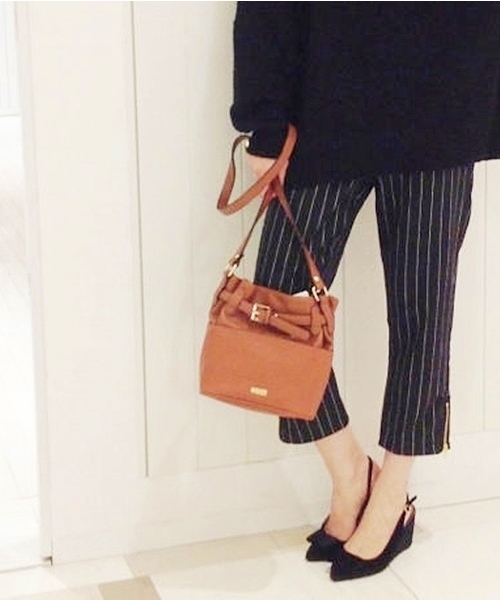 goocy(グーシー)の「ポケット巾着ショルダーBag(ショルダーバッグ・レディース・ブラック/キャメル・FREE)」の12枚目の写真