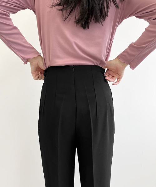 Doux Belle(ドゥーベル)の「ハイウエストトラウザーパンツ(その他パンツ・レディース・ベージュ/ブラウン/ブラック・MEDIUM)」の15枚目の写真