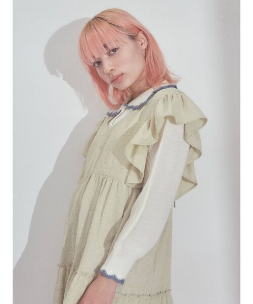 merry jenny(メリージェニー)の「レースアップティアードワンピース(ワンピース・レディース・アイボリー/ブラック/グリーン・FREE)」の4枚目の写真